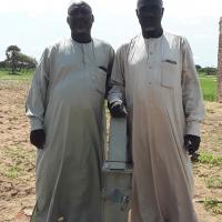 coordo et  chef de village devant forage